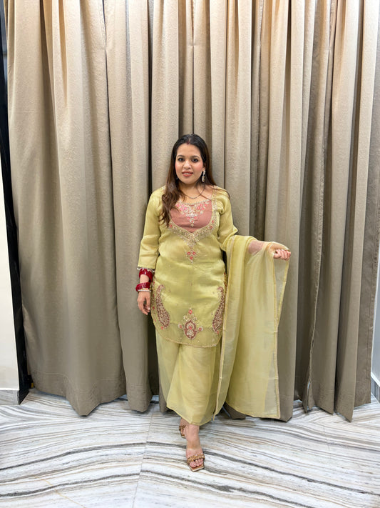 Bebo Suit